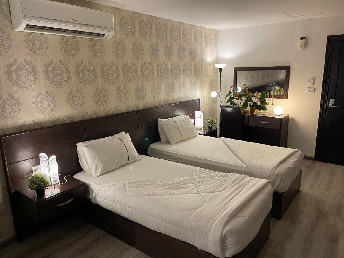Al Joude Hotel 이르빗 객실 사진