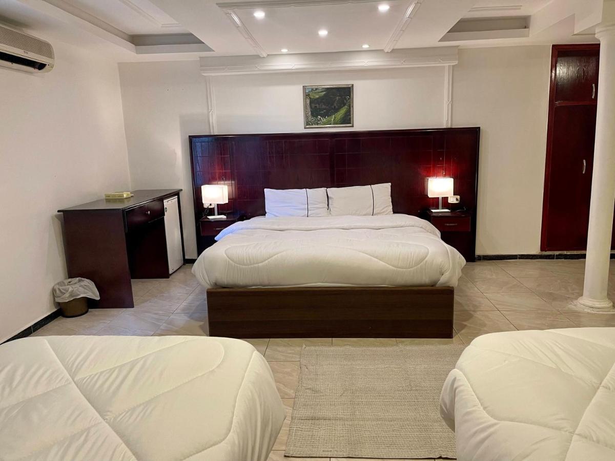 Al Joude Hotel 이르빗 객실 사진
